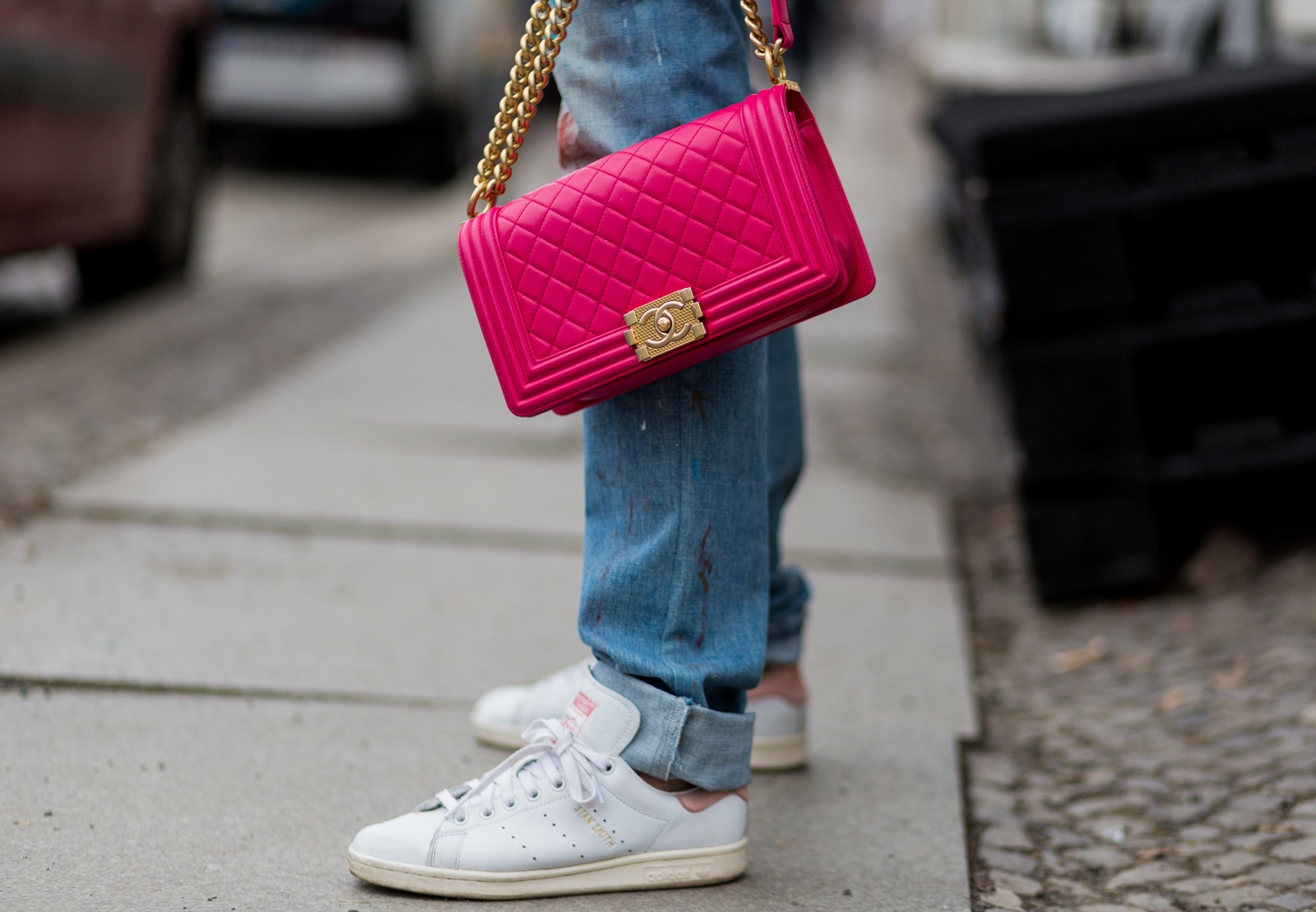 BERLIN, GERMANY - JANUARY 19: Kimyana Hachmann wearing Dior denim jeans, pink Chanel bag, Adidas Stan Smith sneaker, Zara jacket, Dolce & Gabbana hoody, during the Mercedes-Benz Fashion Week Berlin A/W 2017 at Kaufhaus Jandorf on January 19, 2017 in Berlin, Germany. (Photo by Christian Vierig/Getty Images) *** Local Caption *** Kimyana Hachmann